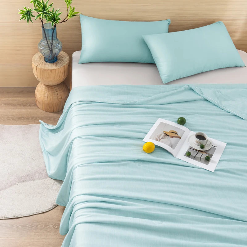 Cooling Blanket for Bed Silky Air Condition Comforter Lightweight Cooled Ice Summer Quilt with Double Side Cold & Cooling Fabric