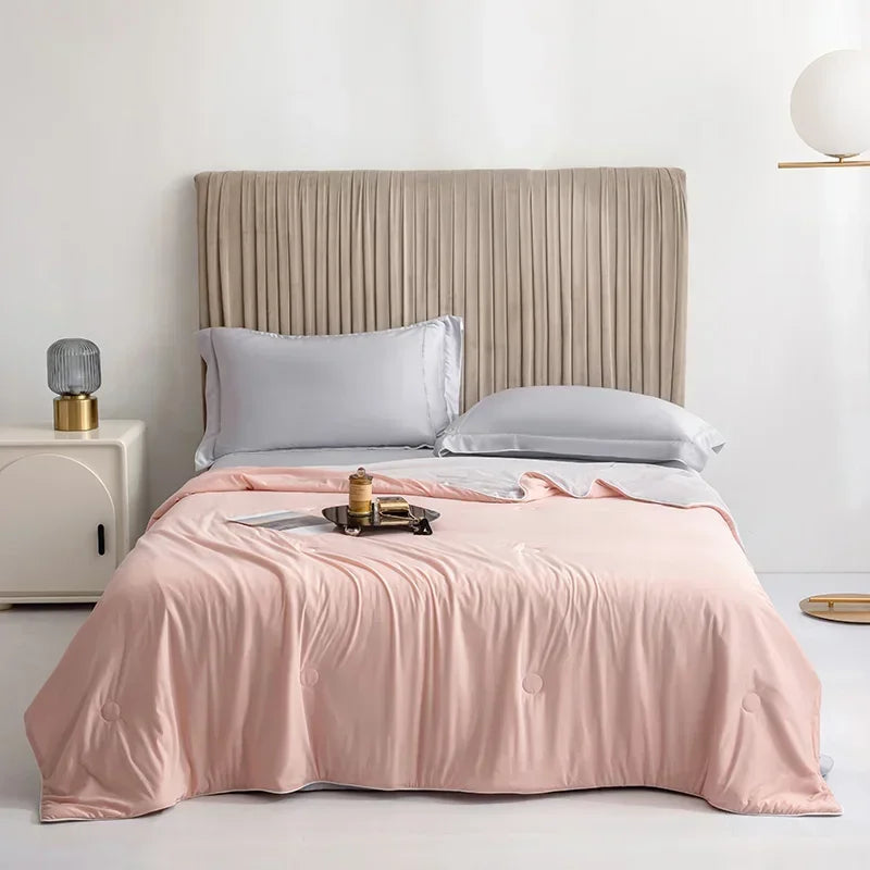 High Quality Cooling Blankets Smooth Air Condition Comforter Lightweight Summer Quilt with Double Side Cold & Cooling Fabric