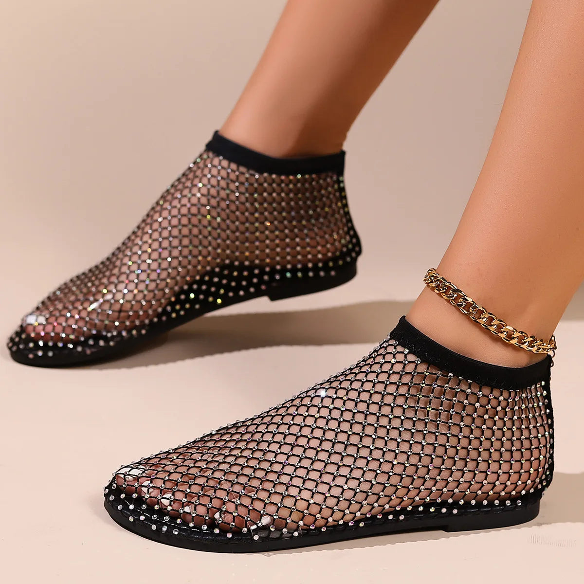 2024 New Women Luxury Brand Round Toe Flat Bottom Sandals Summer Hollow Short Boots Water Diamond Sexy Flat Bottom Shoes Sandals