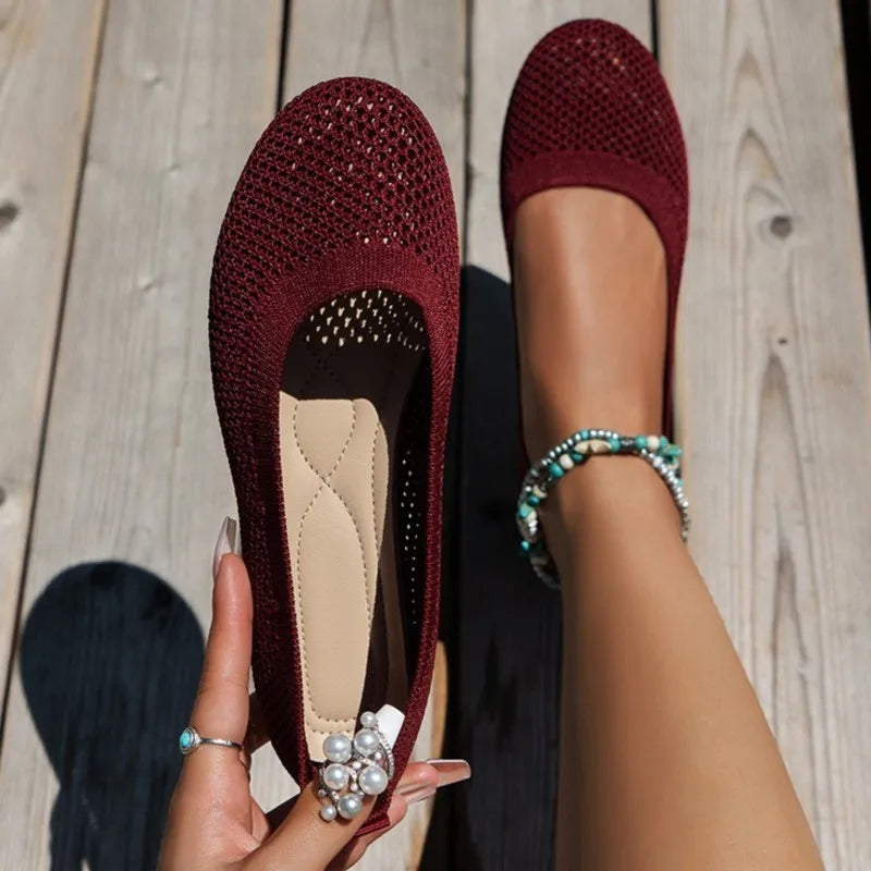 Fashion Women Flats Round Toe Flat Platform Shoes Slip On Shoes Women Soft Sneakers Flat Shoes Footwear Zapatos Mujer Plus Size