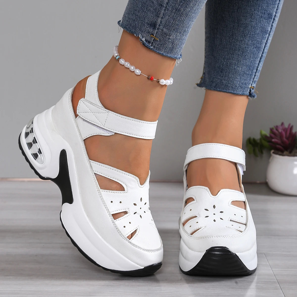 New Summer Closed Toe Women Sandals Fashion Plus Size Casual Shoes New Hollow Out Light Comfortable Platform Sandals Zapatos