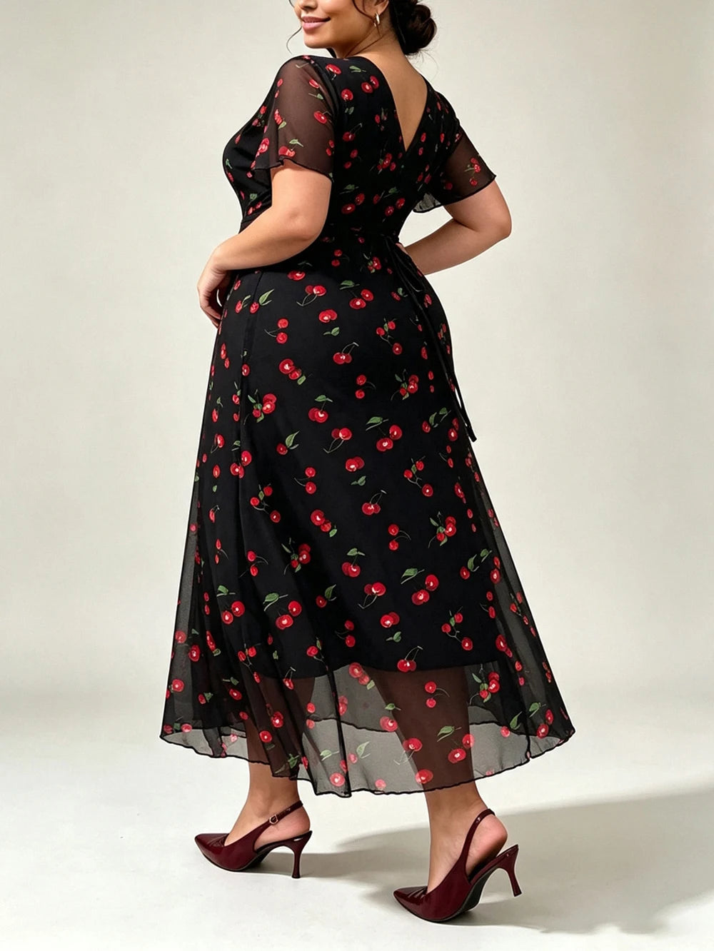Vestido Midi Elegante De Talla Grande Con Estampado De Cerezas Y Ribete De Encaje, Adecuado Para Ir Al Trabajo