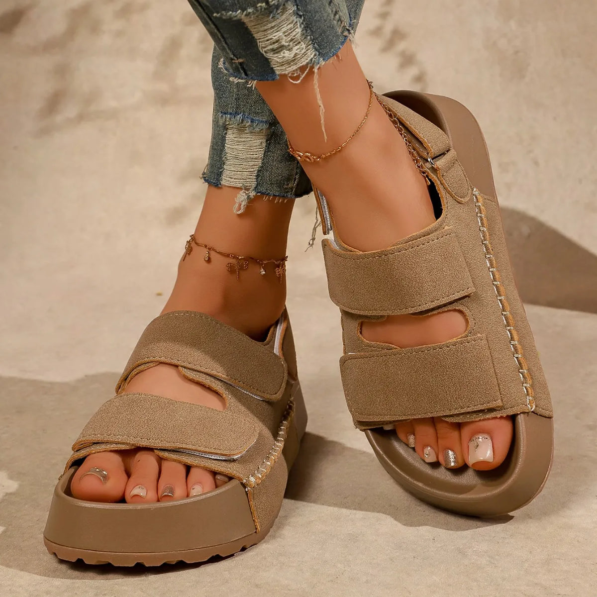 Fashion Women Sandals Summer New Simple Round Toe Non Slip Thick Sole Female Shoes Comfort Wear Resistant Soft Sole Sandals