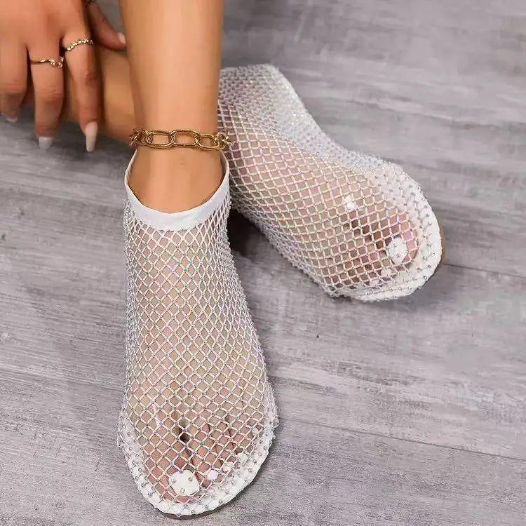 2024 New Women Luxury Brand Round Toe Flat Bottom Sandals Summer Hollow Short Boots Water Diamond Sexy Flat Bottom Shoes Sandals