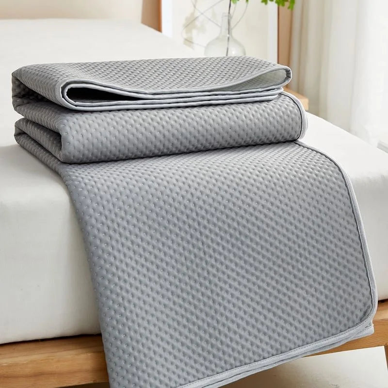Breathable Cooling Mattress Comfortable Washable Ice Silk Bed Mat Pad Soft Skin-friendly Summer Sleeping Mat Household