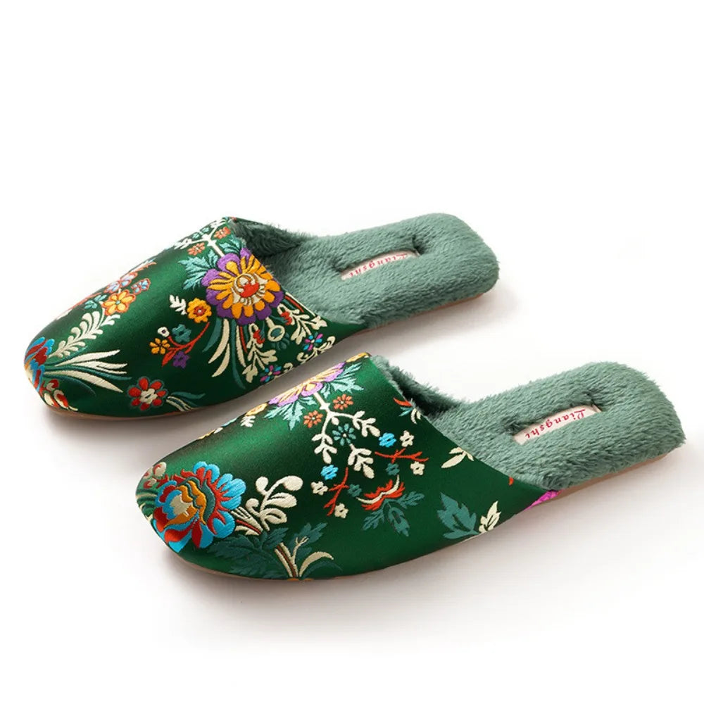 Women's Home Slippers Men Winter Warmth Indoor Slippers Ladies Shoes Embroidered Flower Slippers for Women House Shoes