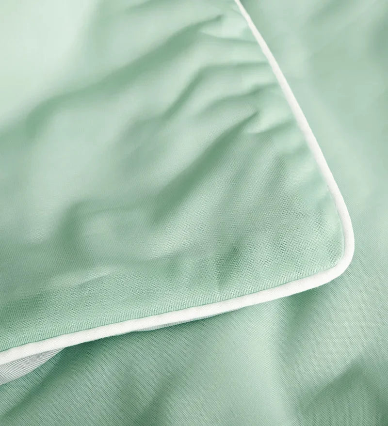 Cold Silky Summer Blanket Cooling Fabric Air Condition Quilt Cool Blankets for Beds Double Side Lightweight Cooled Comforter