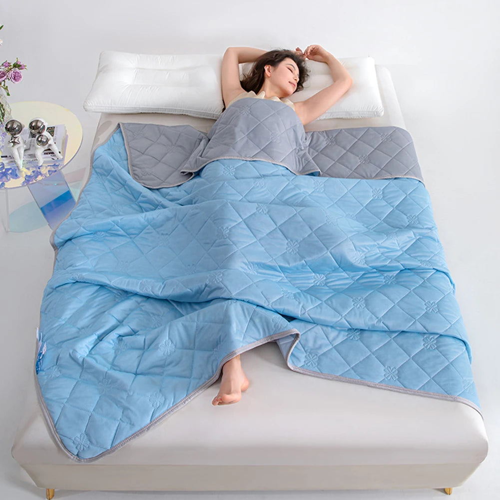 Ice Silk Cooling Blanket Soft Comfortable Breathable Air-Conditioner Quilt Summer Cooling Blow Air-Conditioning Warm Comforter