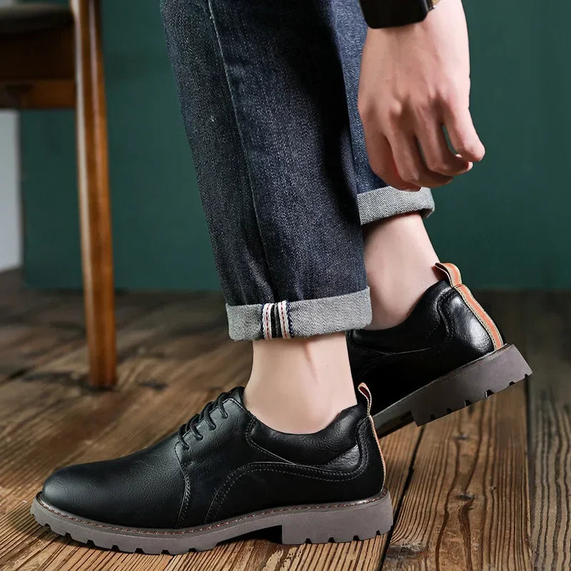 Vintage Men's Leather Shoes Casual Shoe Outdoor Workwear Men's Shoes British Style Single Botines Para Hombres Zapatillas Male