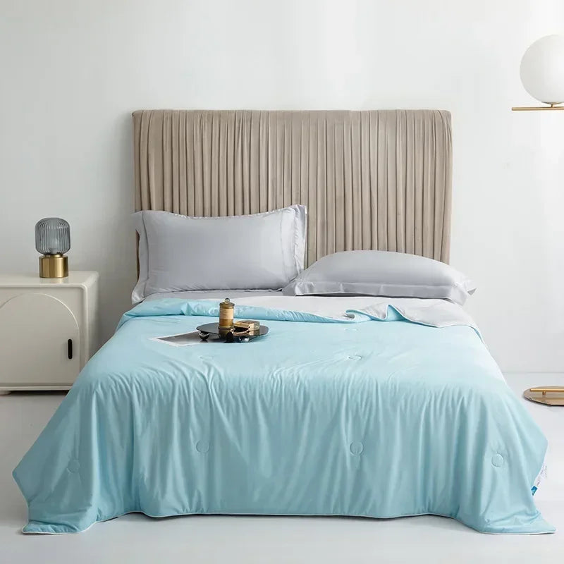 High Quality Cooling Blankets Smooth Air Condition Comforter Lightweight Summer Quilt with Double Side Cold & Cooling Fabric