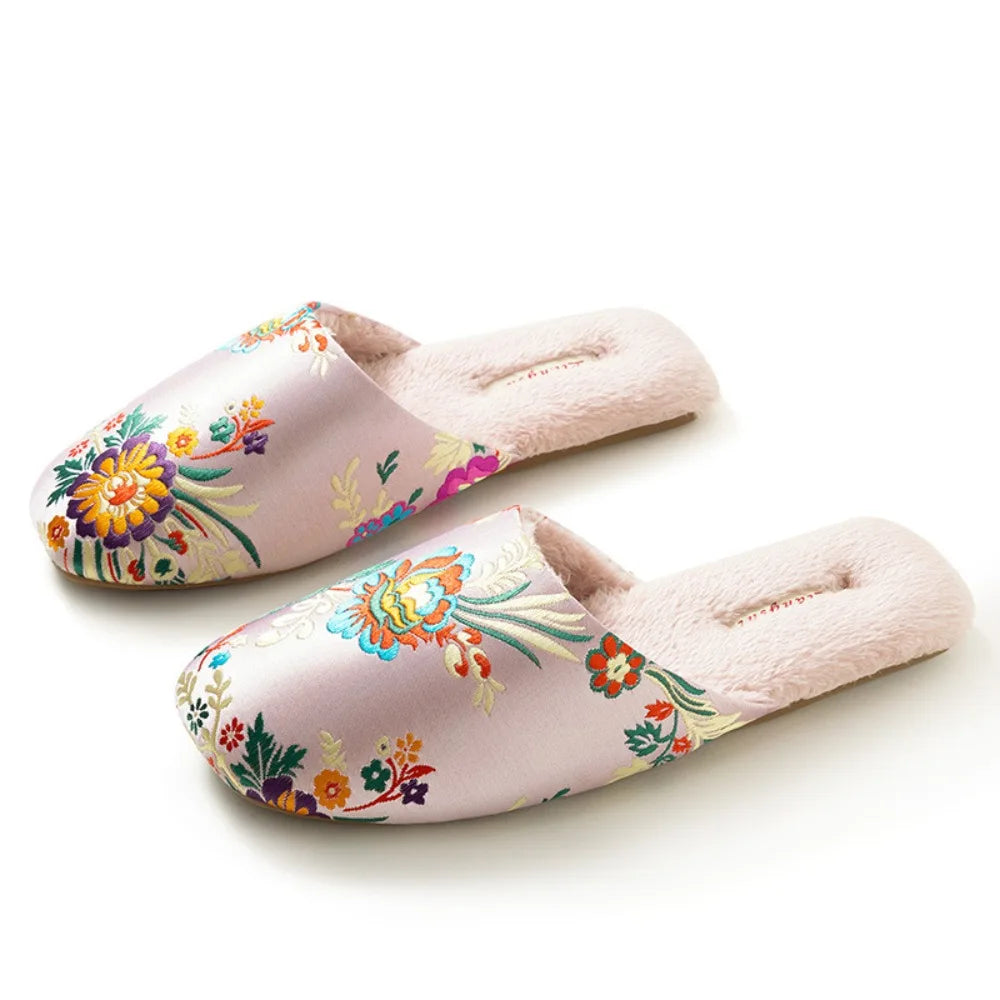 Women's Home Slippers Men Winter Warmth Indoor Slippers Ladies Shoes Embroidered Flower Slippers for Women House Shoes