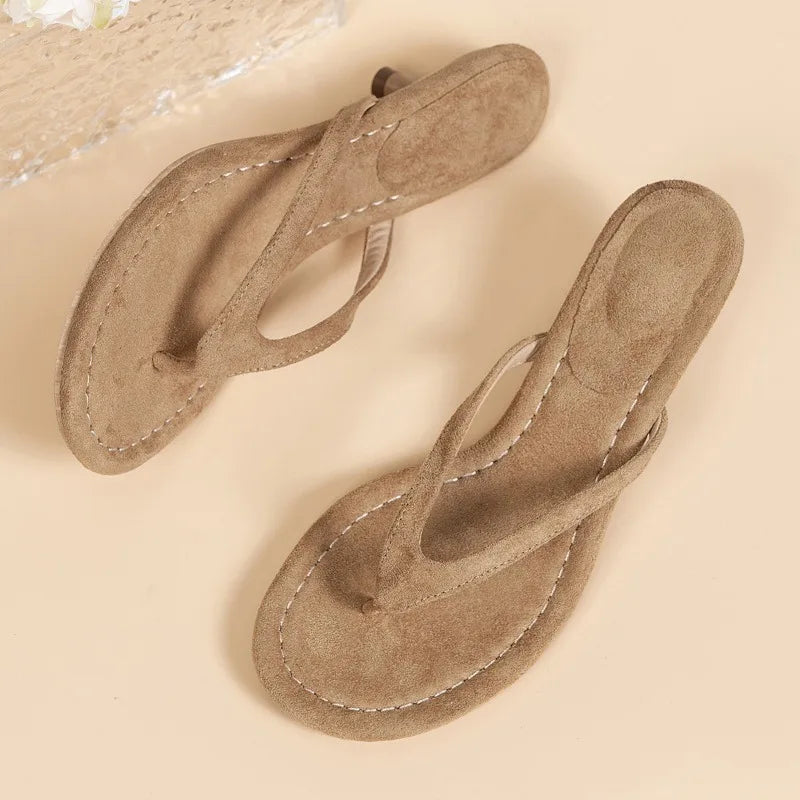 2026 Summer Fashion Thin Low Heels Slippers Women Round Clip Toe Beach Casual Sandals Flip Flops Mules Shoes Zapatos De Mujer