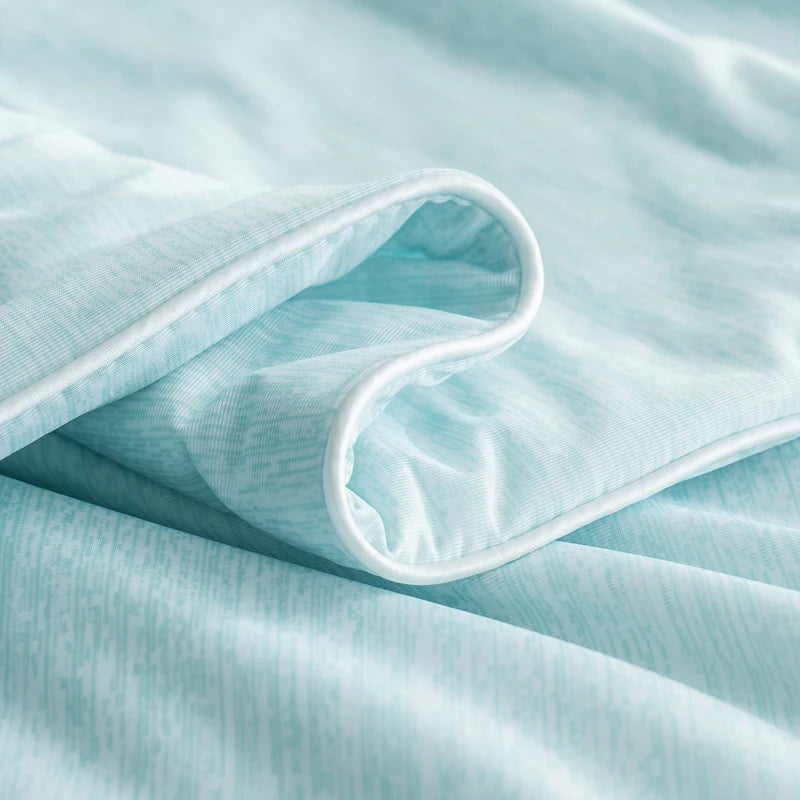 Cooling Blanket for Bed Silky Air Condition Comforter Lightweight Cooled Ice Summer Quilt with Double Side Cold & Cooling Fabric