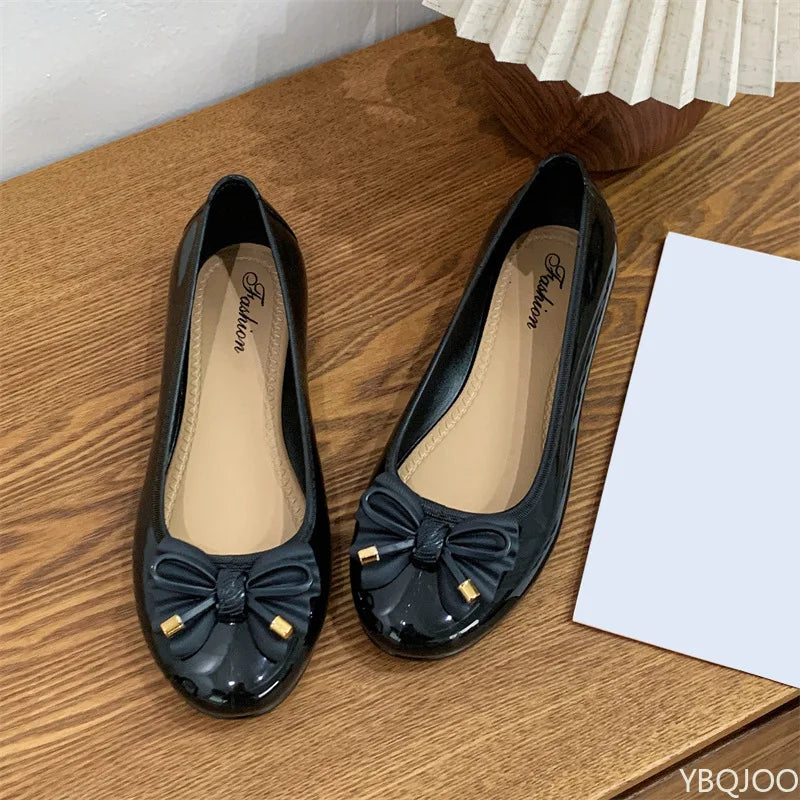 Women's Low Cut Ballet Flats Shoes Casual Retro Bow Patent Leather Slip on Flat Round Toe Shallow Mouth Loafer Mujer Zapatos