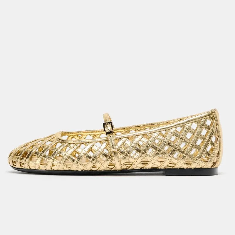 Womens Shoes Fashion Designer Women's Sandals New Luxury Hollow Out Casual Shoes for Woman Exquisite Flat Bottom Sandals Zapatos