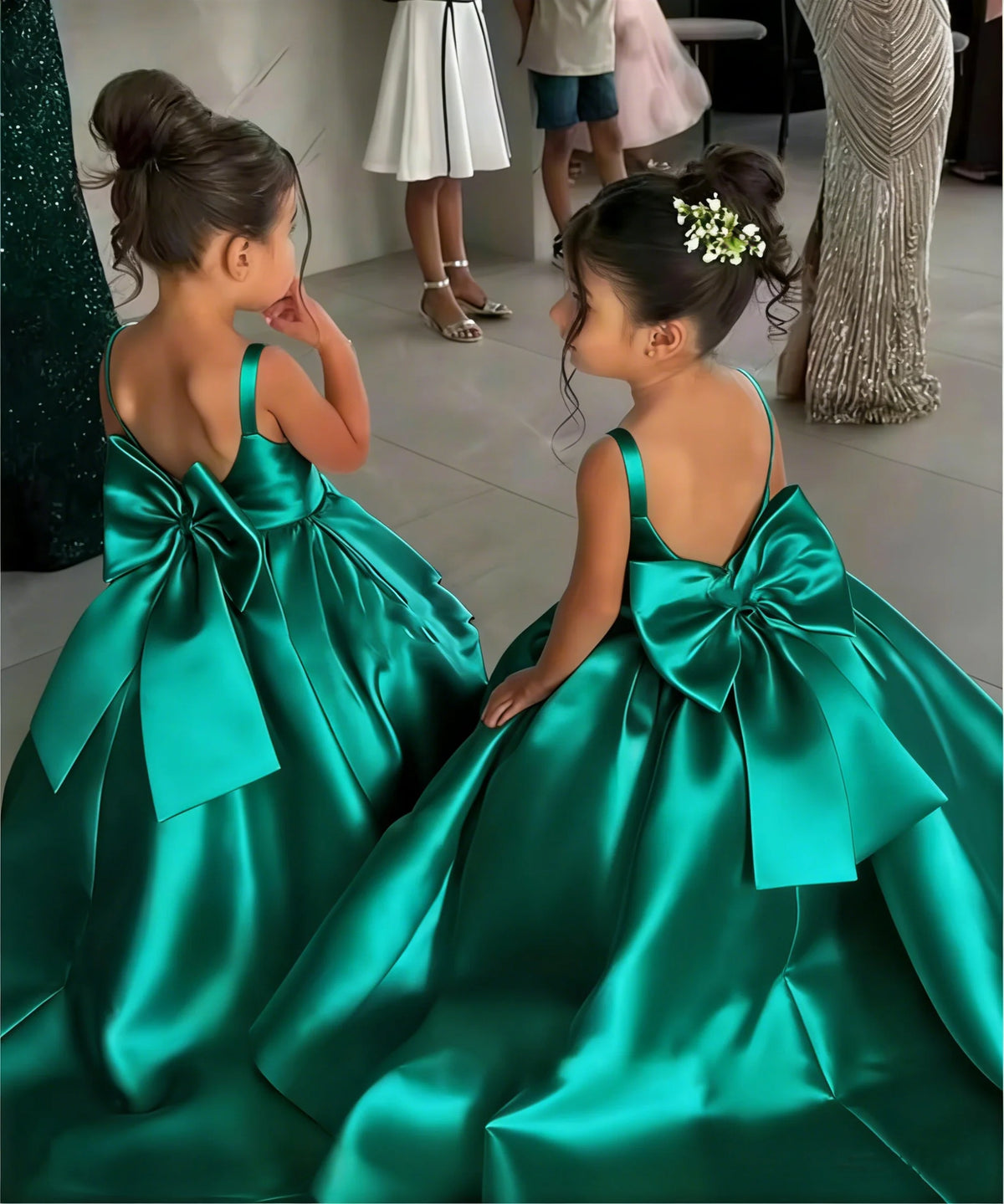 White Flower Girl Dress With Bow Strap Mini Bridal Wedding Dress Kids Ball Gown 1st Communion Frock Vestidos Customized