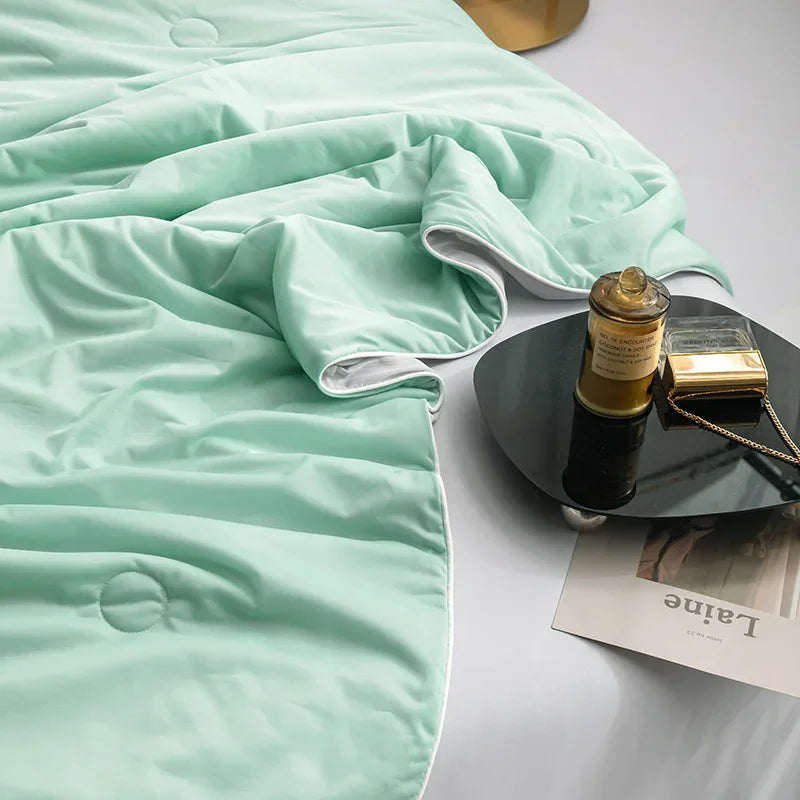 Cold Silky Summer Blanket Cooling Fabric Air Condition Quilt Cool Blankets for Beds Double Side Lightweight Cooled Comforter