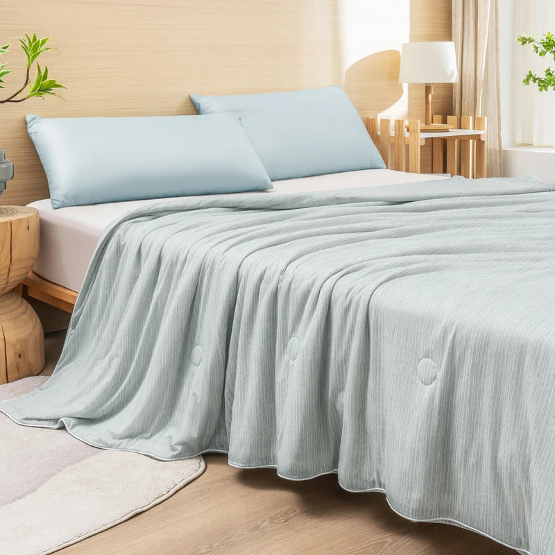 Cooling Blanket for Bed Silky Air Condition Comforter Lightweight Cooled Ice Summer Quilt with Double Side Cold & Cooling Fabric