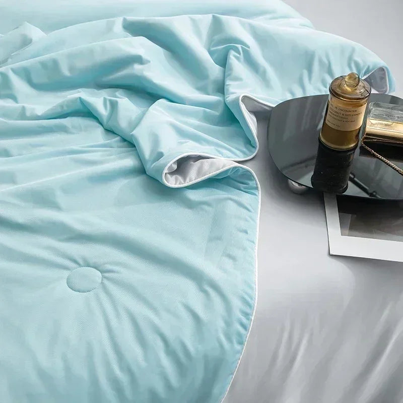 Cold Silky Summer Blanket Cooling Fabric Air Condition Quilt Cool Blankets for Beds Double Side Lightweight Cooled Comforter