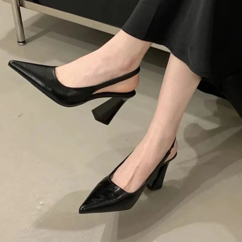 Fashionable Comfortable Summer High Heels Pointed Toe Versatile Sweet Ladylike Style Modern Wind Low Help PU Material Sandals